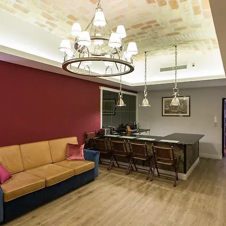 Apartment Rental In Rome Pinciana Deluxe *