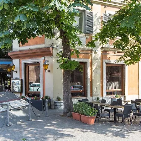 In Pinciana Deluxe Hotel Rome